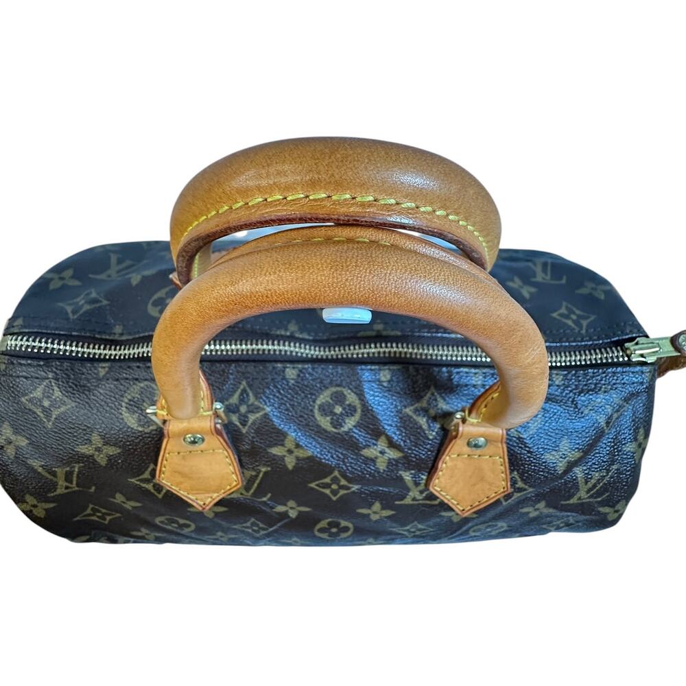Louis Vuitton Speedy 30 Monogram Canvas Handbag w/ Lock, Dust Bag & COA - Picture 8 of 15